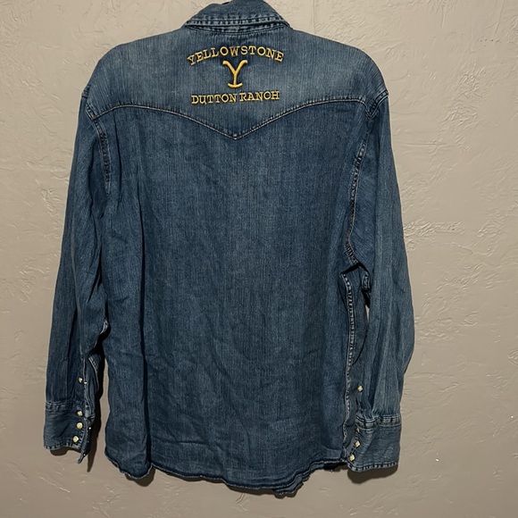Wrangler X Yellowstone Denim Pearl Snap Collaboration - Picture 5 of 6